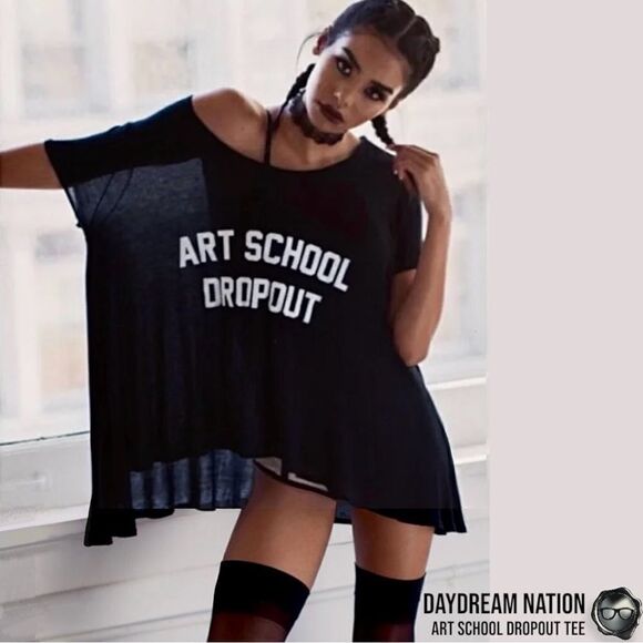 DAYDREAM NATION X DOLLS KILL ART SCHOOL DROPOUT OVERSIZED TEE IN BLACK SIZE XL - Picture 2 of 16